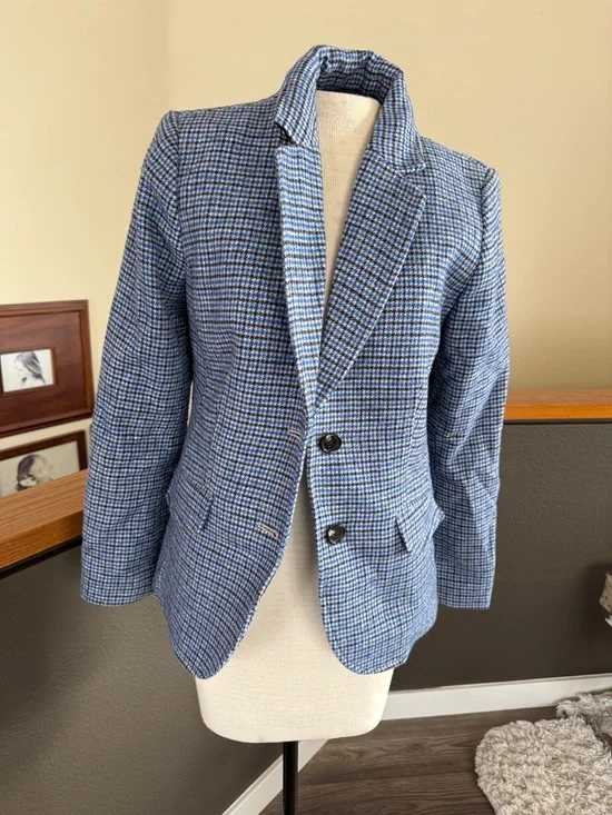 Talbots Blue Houndstooth Sport Coat wool
Blend - Picture 1 of 6